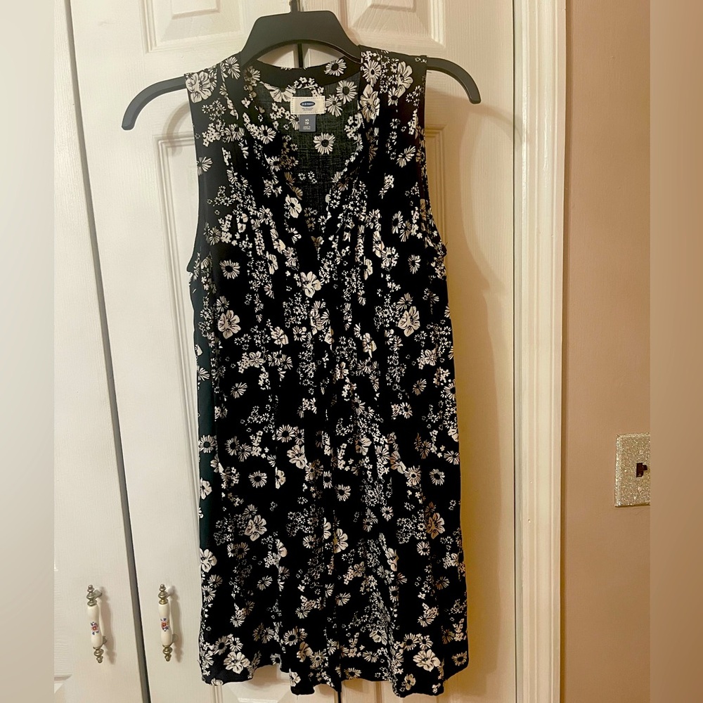 Old Navy Baby Doll Dress Women XS Black White Floral Pintuck Rayon Boho Cottage